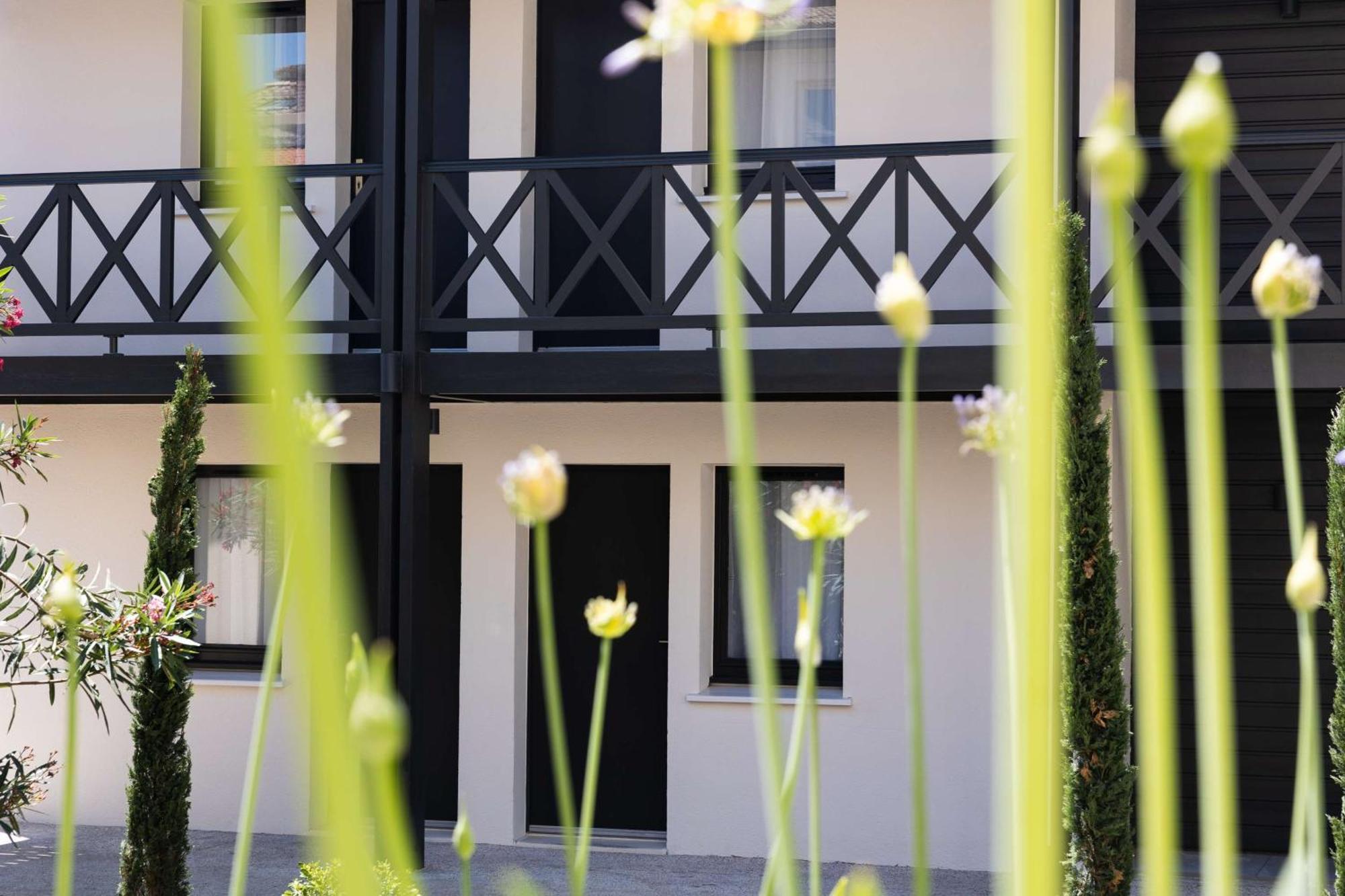 Best Western Premier Hotel Des Vignes Et Des Anges Pauillac Exterior foto